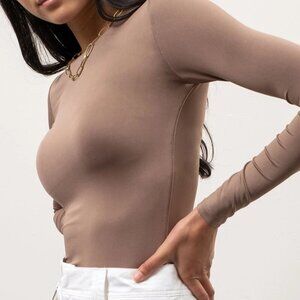 009 - Round Neck Long Sleeve Fitted Knit Top Deep Taupe